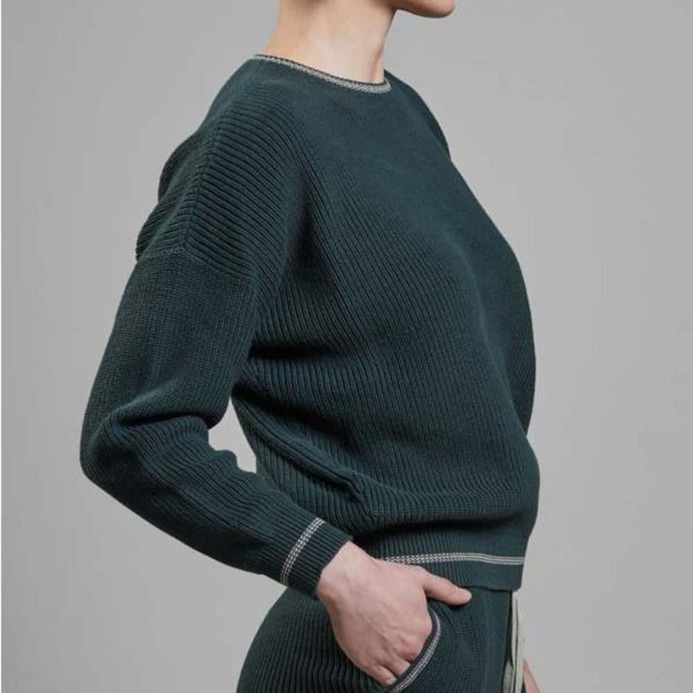 Women's Green Sweater